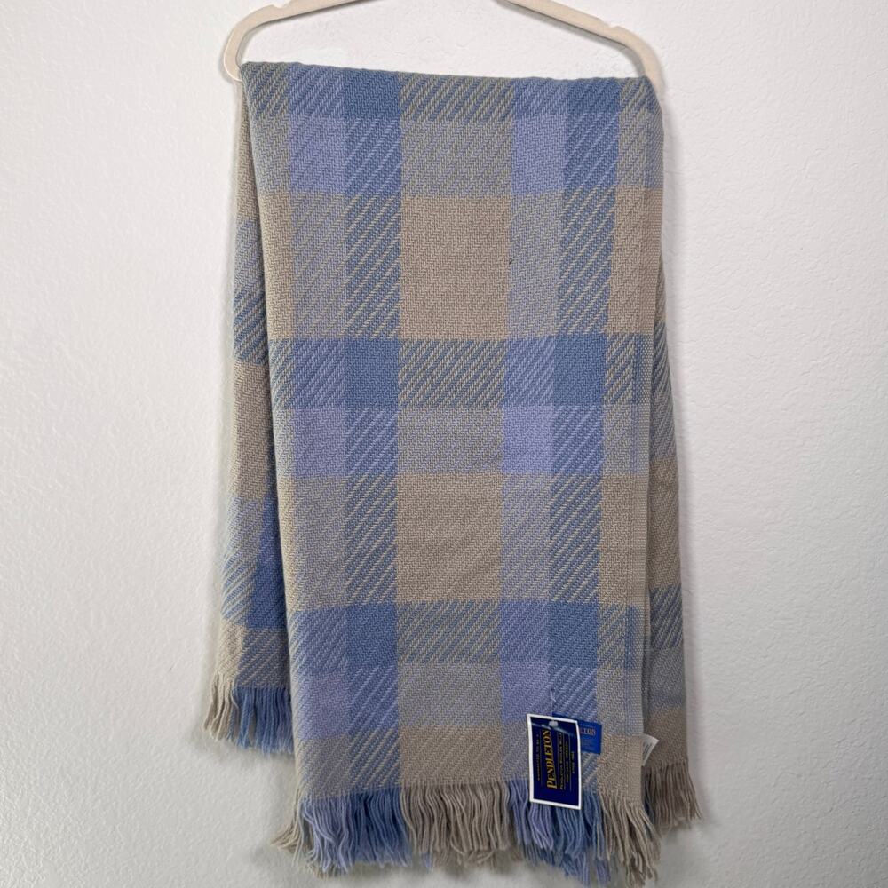 Pendleton Occasional Throw 100% Pure Virgin Wool Blanket  68 X 52 Made USA